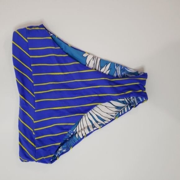 Reversible Striped and Floral‎ Print Bikini bottom - Picture 3 of 3